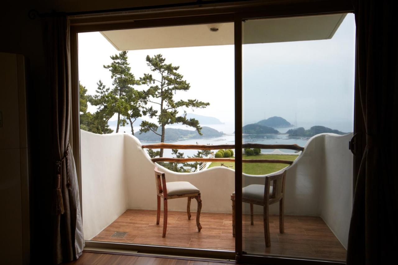 Club Es Tongyeong Resort Luaran gambar