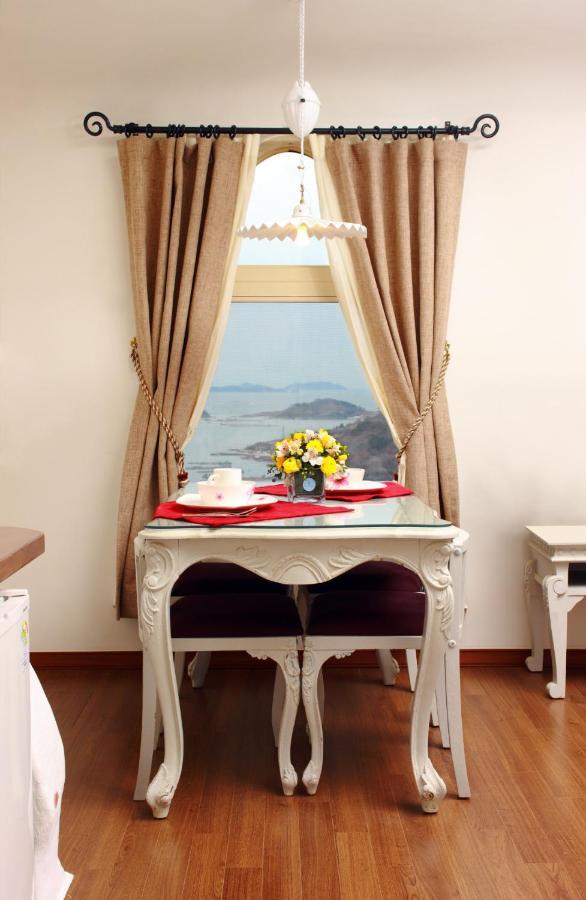 Club Es Tongyeong Resort Luaran gambar