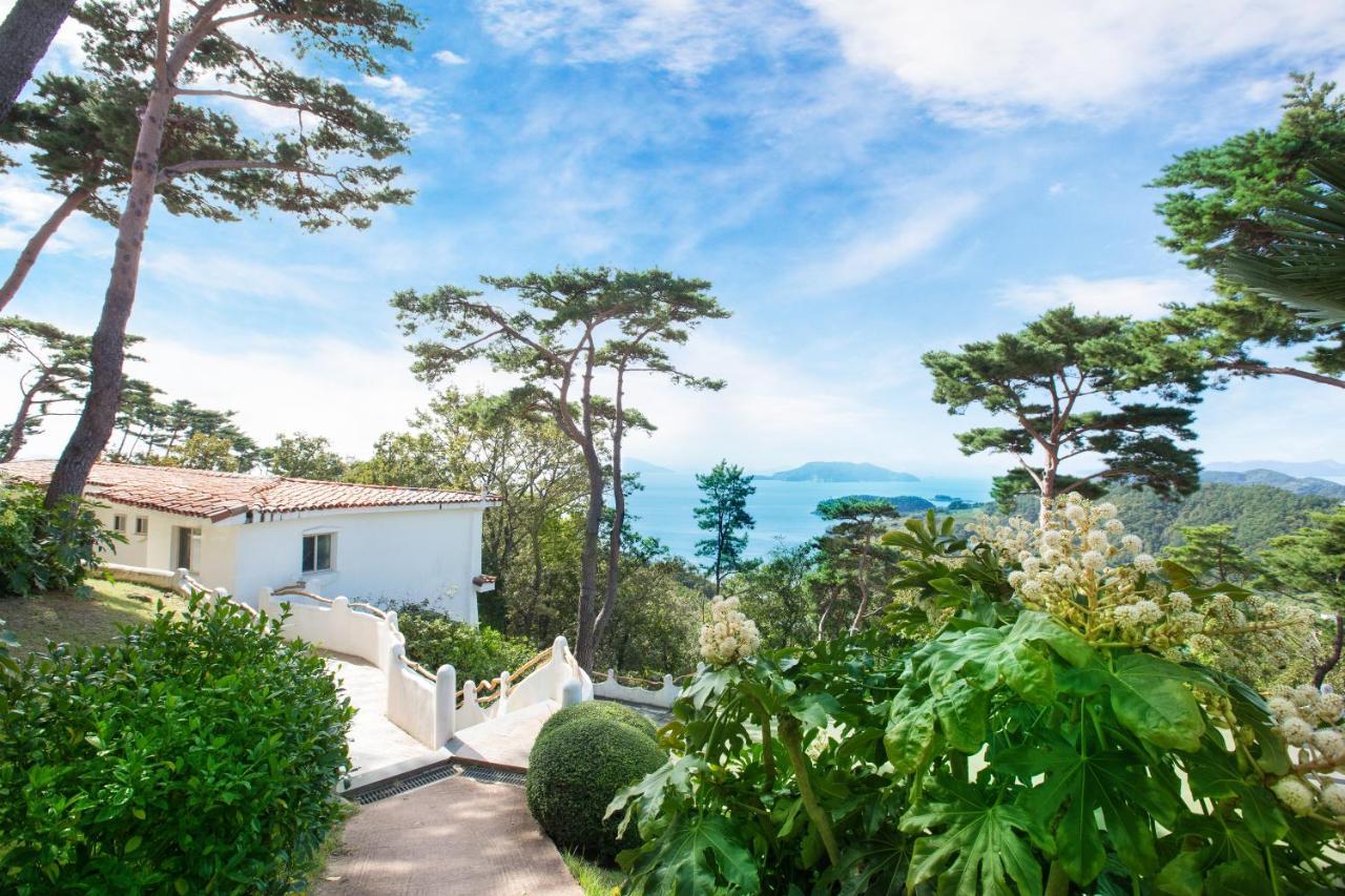 Club Es Tongyeong Resort Luaran gambar